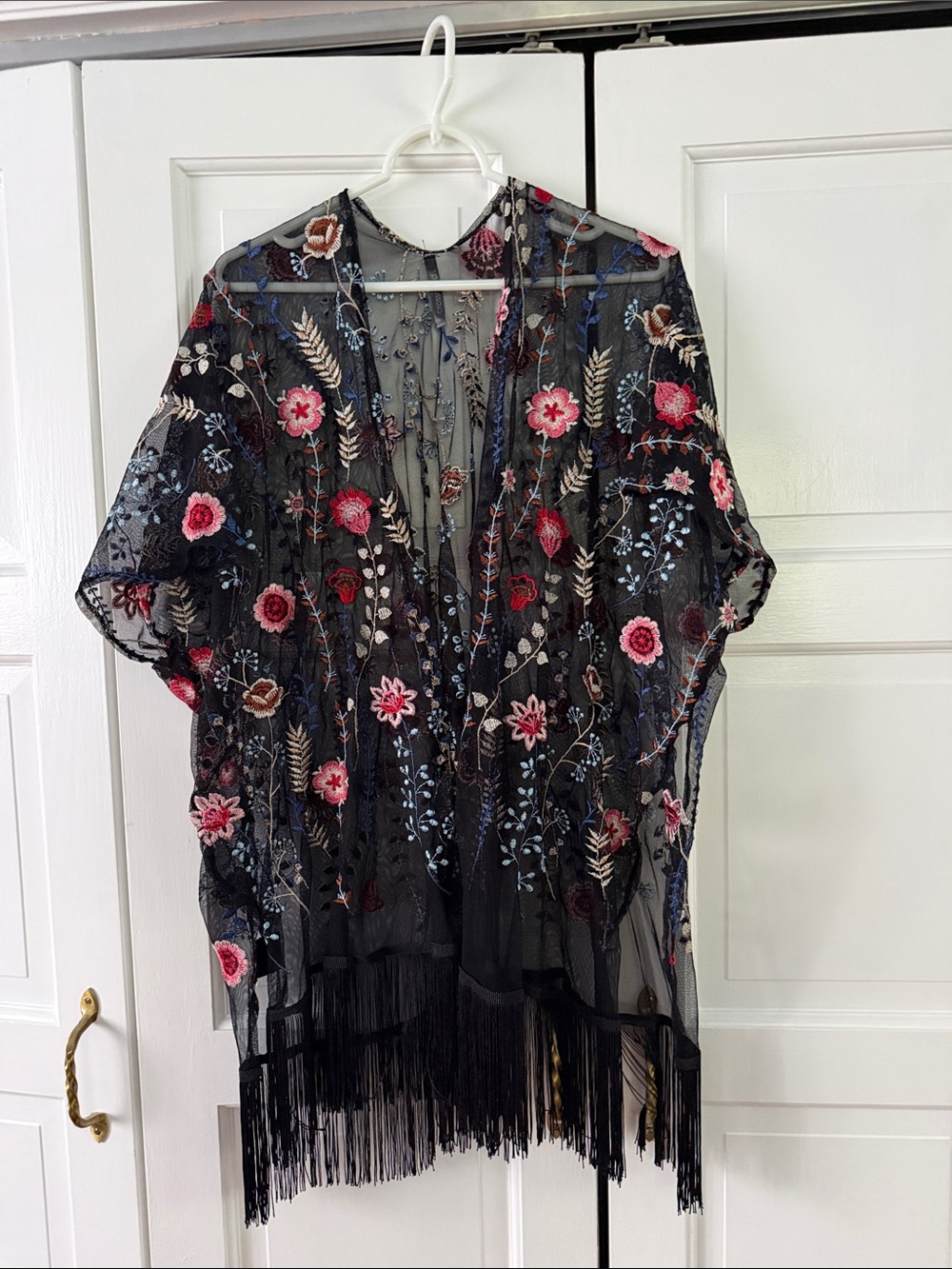 Black Embroidered Floral Fringe Kimono Cape